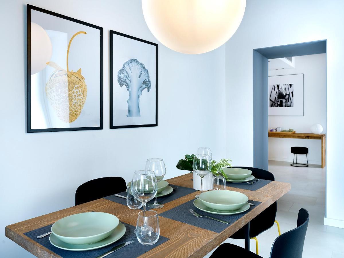 Sg9 City Apartments Бреша Екстериор снимка