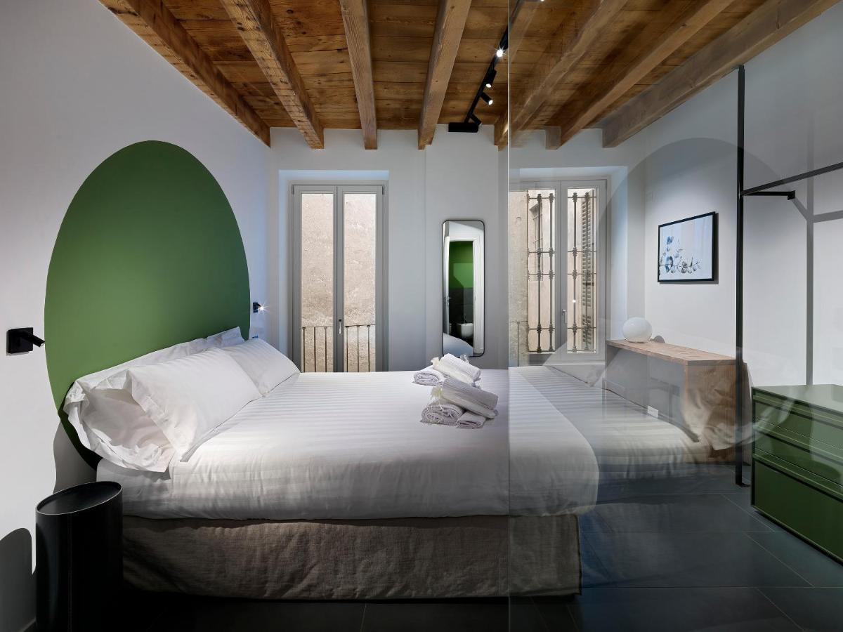 Sg9 City Apartments Бреша Екстериор снимка