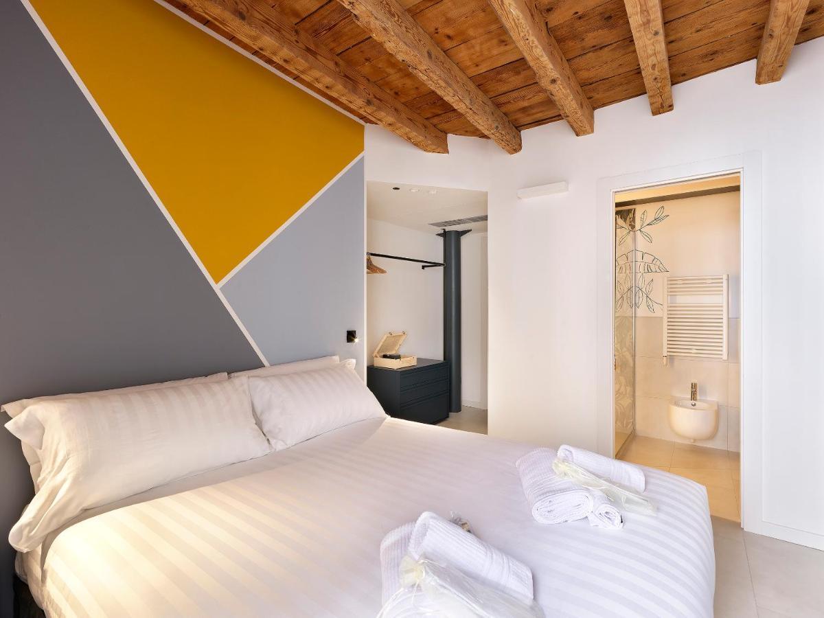 Sg9 City Apartments Бреша Екстериор снимка