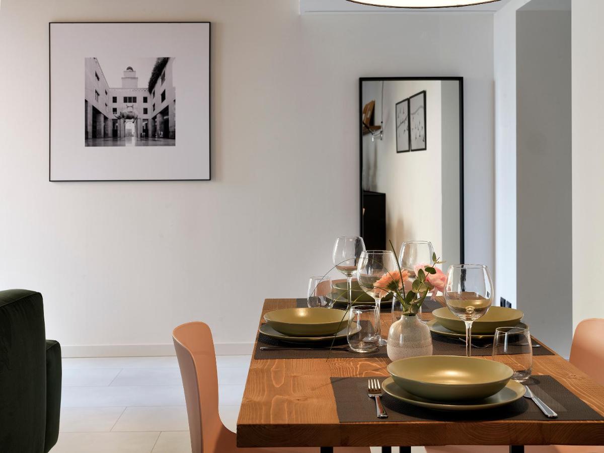 Sg9 City Apartments Бреша Екстериор снимка
